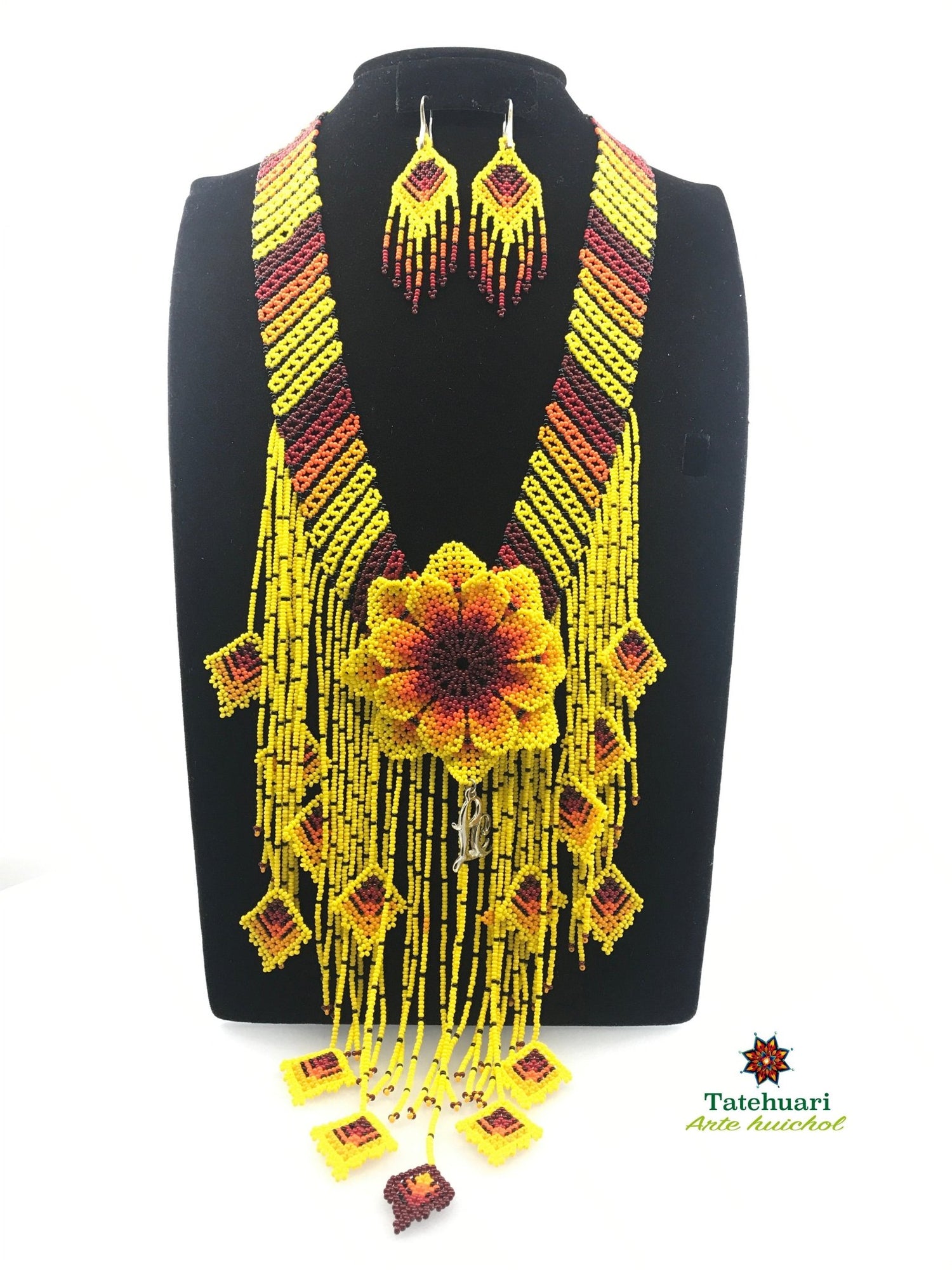 #product_namCollar de Chaquira flores colgantese# - TATEHUARI, arte huichol