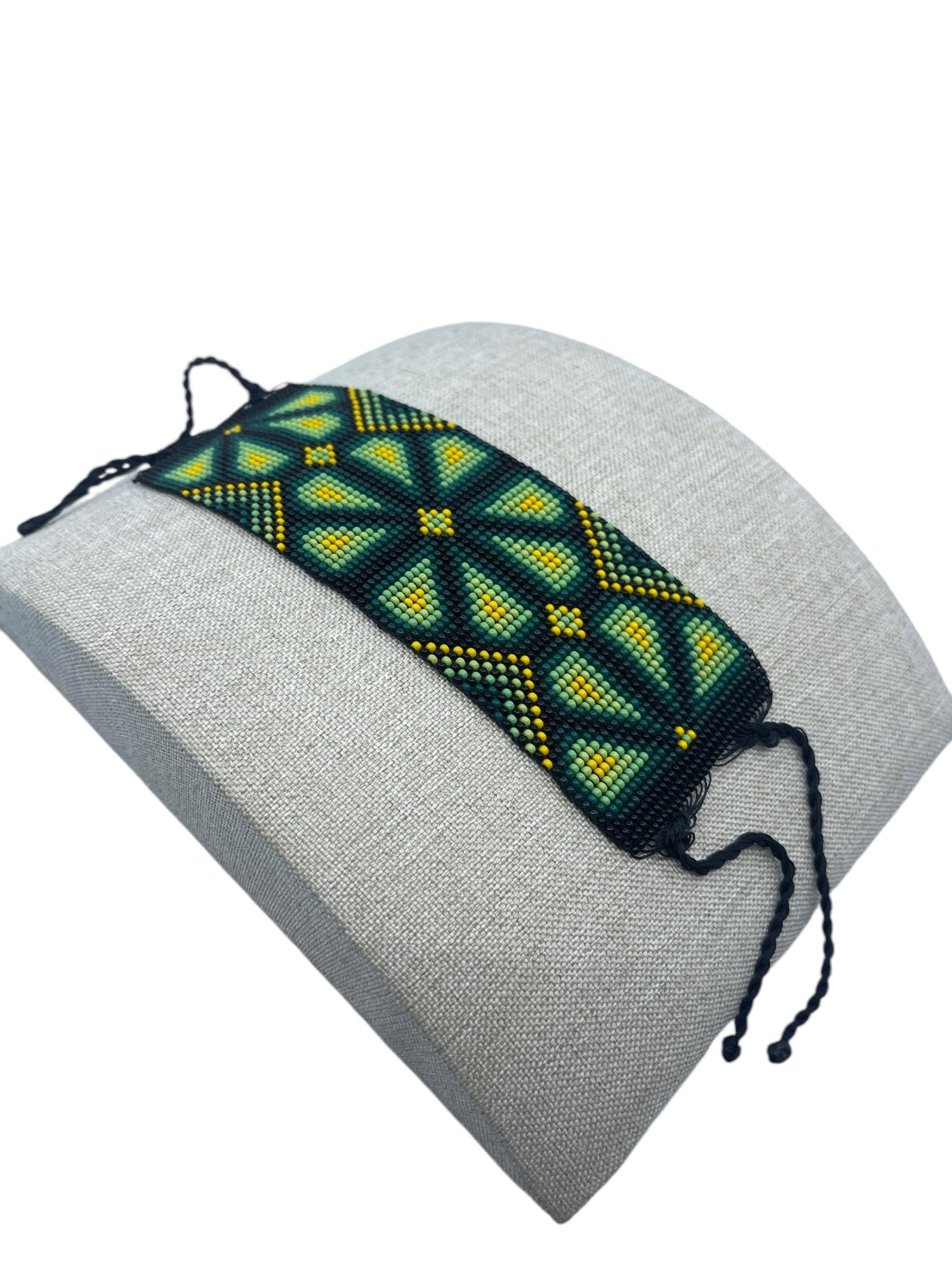 PC01Bracelet de perles vertes fortes