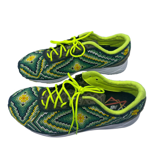 Tennis brodées avec perles TENCH03