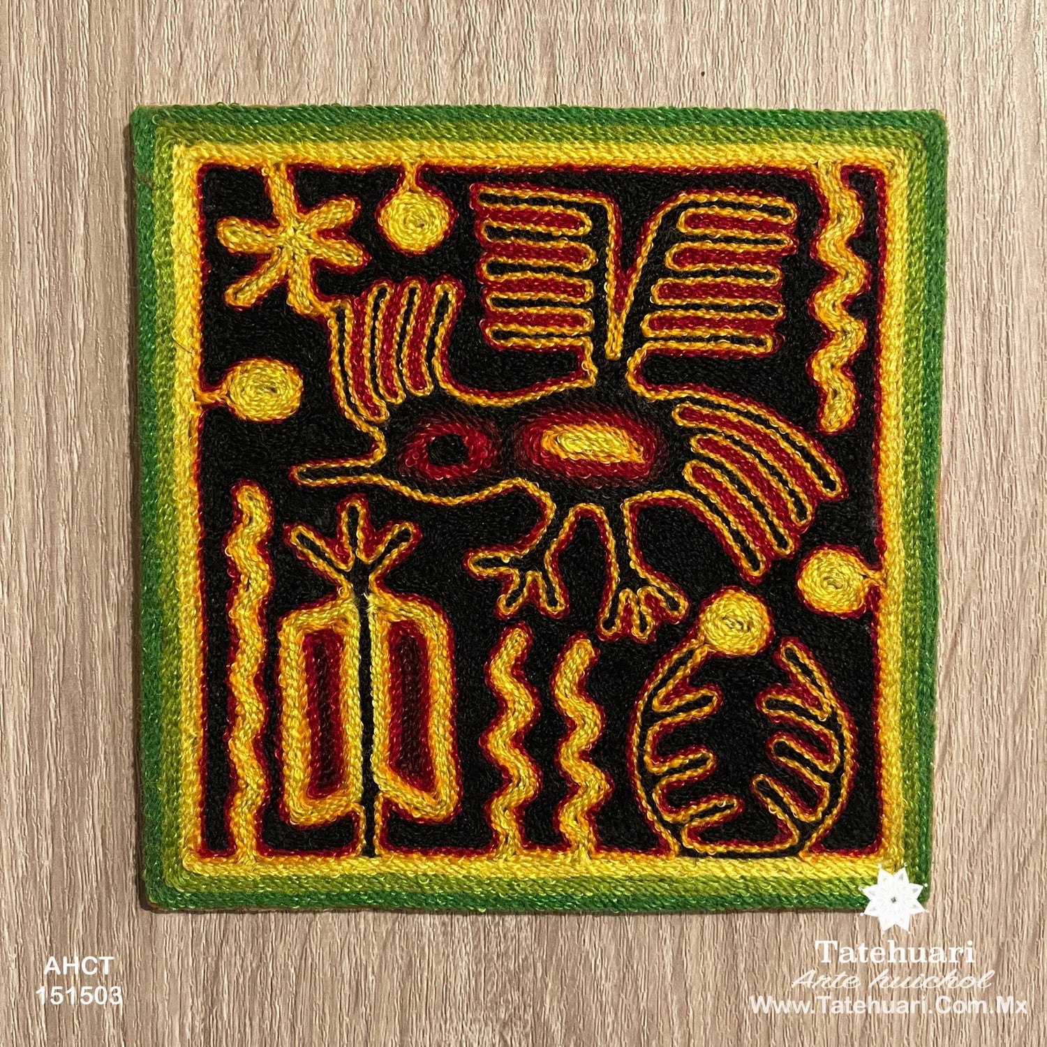 Cuadro o Tabla de Estambre 15 X 15 cms - TATEHUARI, arte huichol