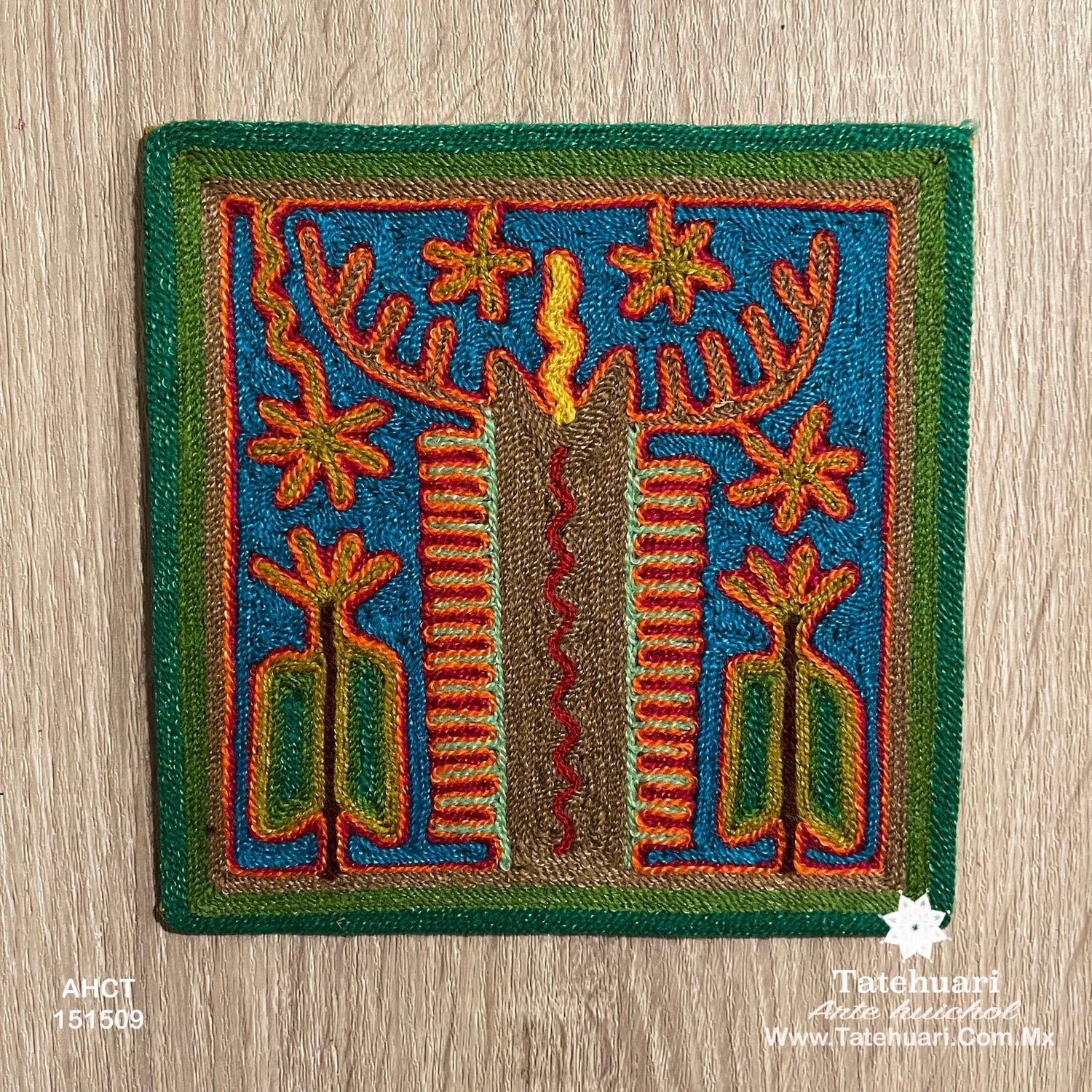 Cuadro o Tabla de Estambre 15 X 15 cms - TATEHUARI, arte huichol