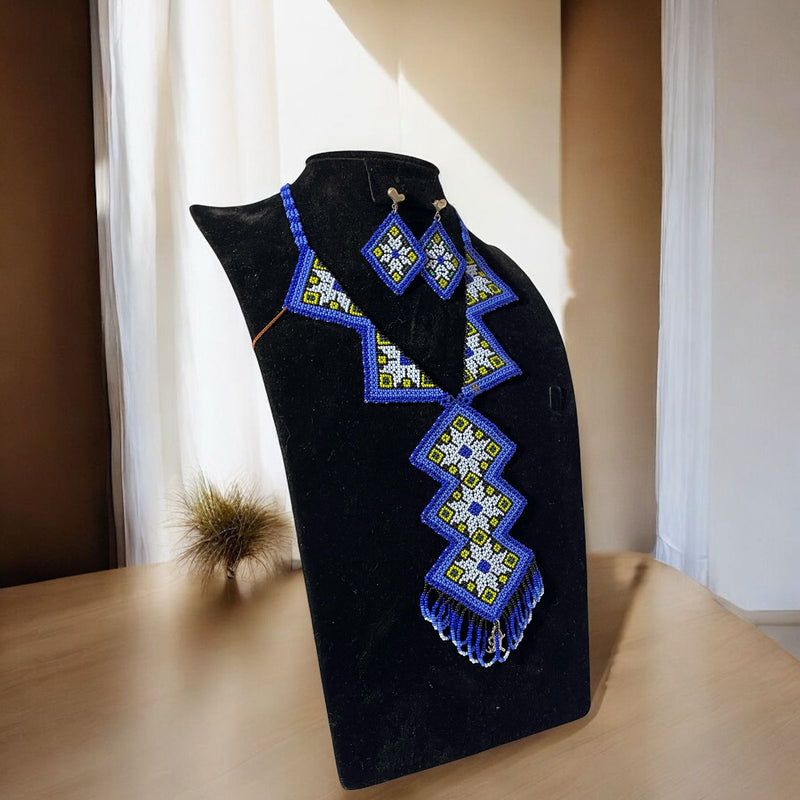 Collar Rombos Azul