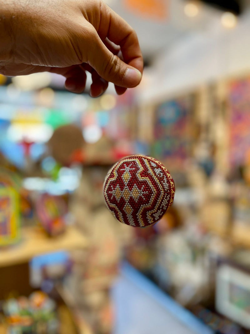 Sphères - Art Huichol
