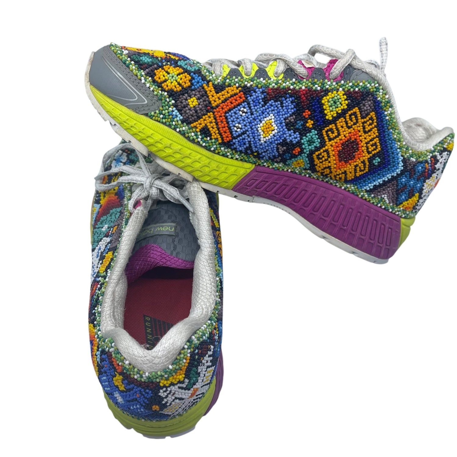 Tennis brodées avec perles TENCH01