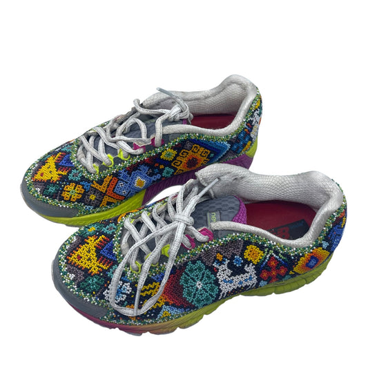 Tennis brodées avec perles TENCH01
